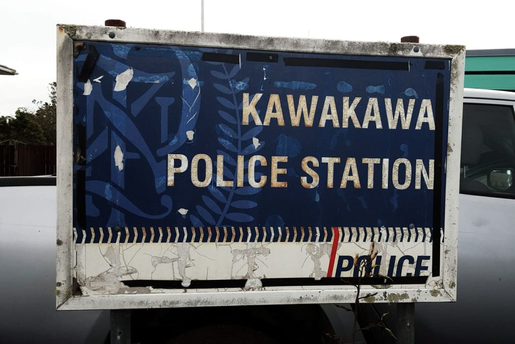 A tatty Kawakawa Police Sign