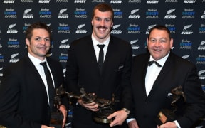 Richie McCaw, Brodie Retallick and Steve Hansen at the 2014 rugby awards.