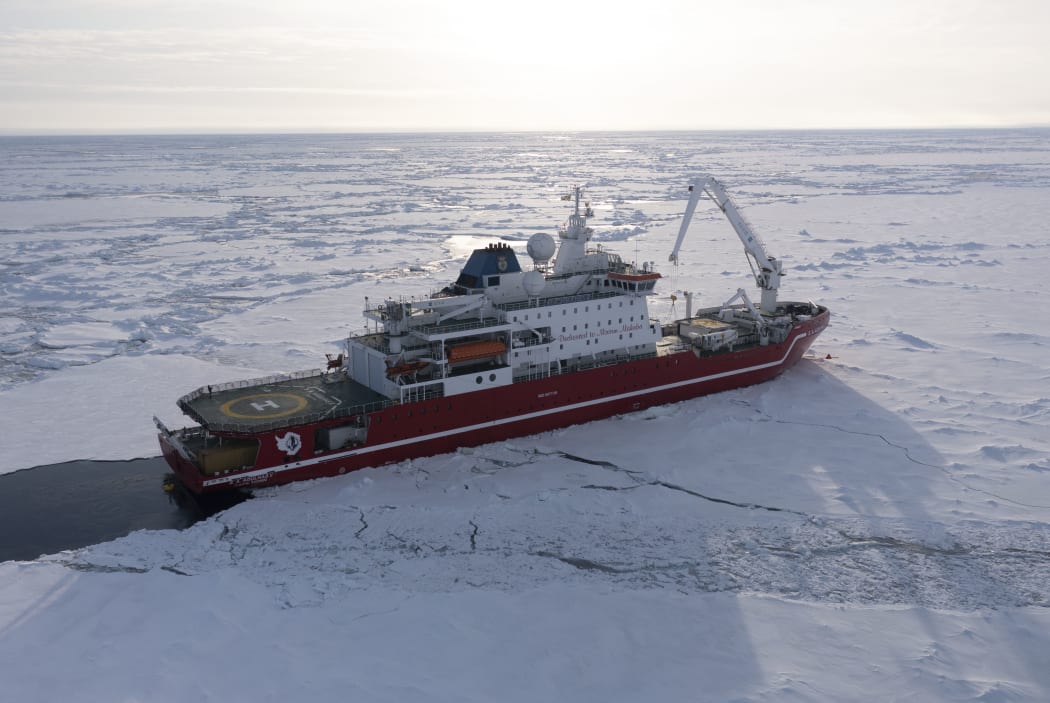 South African polar research and logistics vessel, S.A. Agulhas II - found Shackleton's ship, Endurance