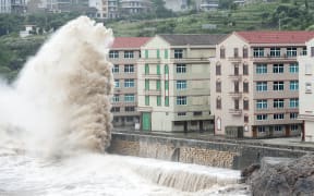 Huge waves as typhoon Chan-hom comes near Wenling in east China's Zhejiang province.