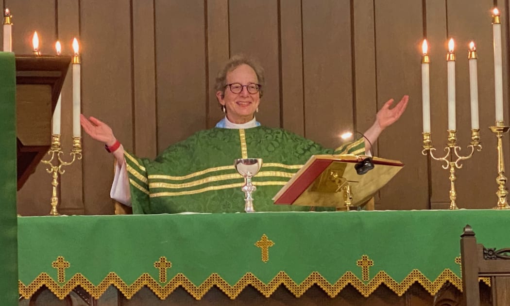Rev Pamela Conrad | Episcopal Priest-Scientist: Possibility “Mom doesn ...