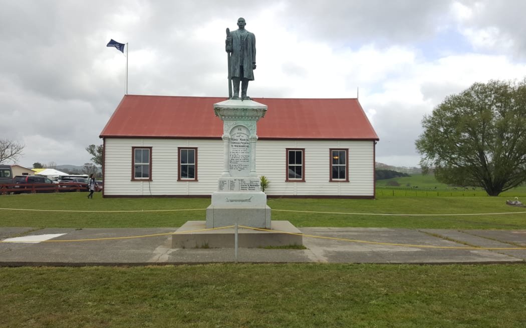 The Māhuta monument at Te Kauwhanganui.
