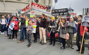 More than 100 people attended a free-speech rally in Auckland today.