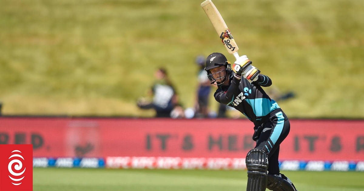 All go for Maddy Green in White Ferns