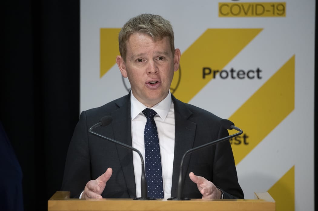 -POOL- Photo by Mark Mitchell: Covid-19 Response Minister Chris Hipkins  during the Delta outbreak update with director general of health Dr Ashley Bloomfield at Parliament, Wellington.   20 October, 2021. NZ Herald photograph by Mark Mitchell