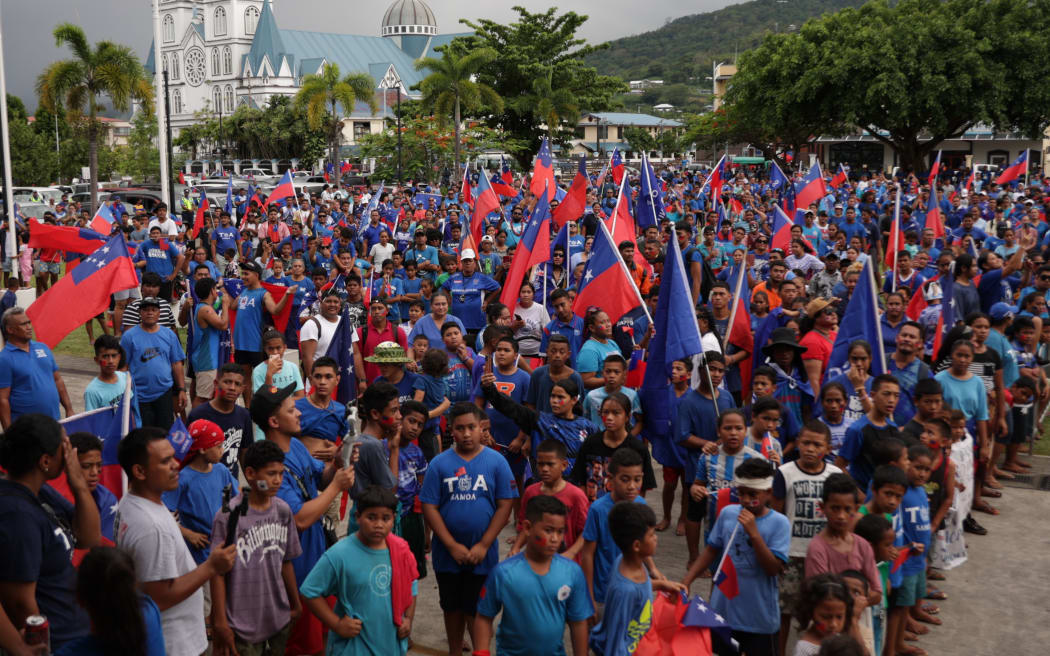 In Photos Toa Samoa Supporters Flood The Streets Of Apia Ahead Of The Rlwc Final Rnz News 3558