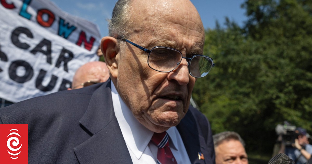 Giuliani debe pagar 148 millones de dólares a funcionarios electorales de Georgia en juicio por difamación