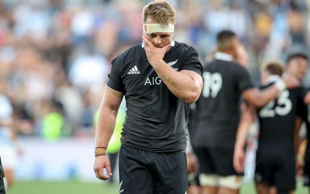 A dejected Sam Cane after they are beaten by the Pumas. Tri Nations rugby union test match. New Zealand All Blacks v Argentina Pumas. Bankwest Stadium, Sydney, Australia. 14th Nov 2020. Copyright Photo: David Neilson / www.photosport.nz