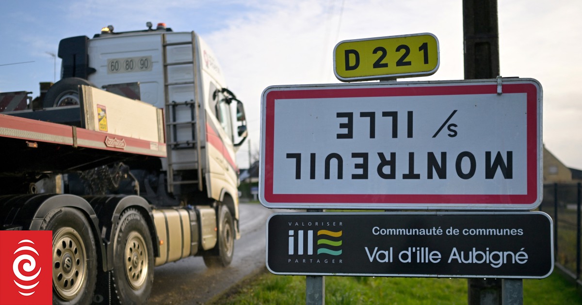 Rural France turned upside-down by farmers - Vimarsana News