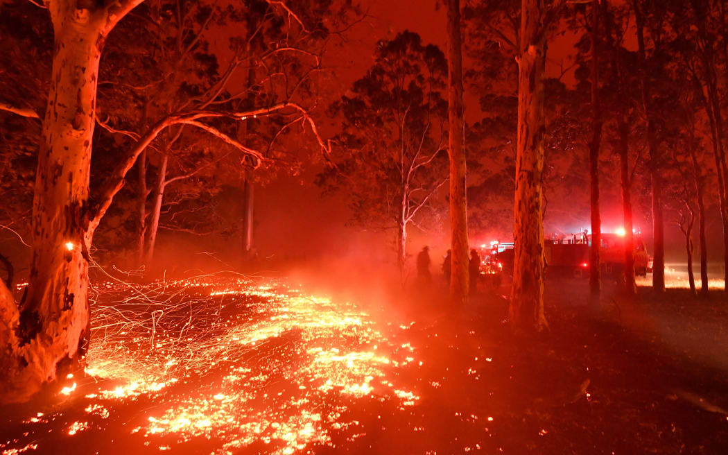 1050px x 656px - Australia fires sending 'pretty hefty smoke' New Zealand's way | RNZ News