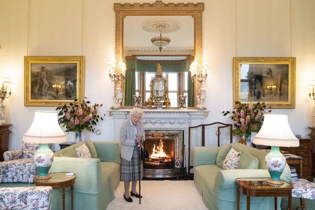 Queen’s doctors concerned for her health