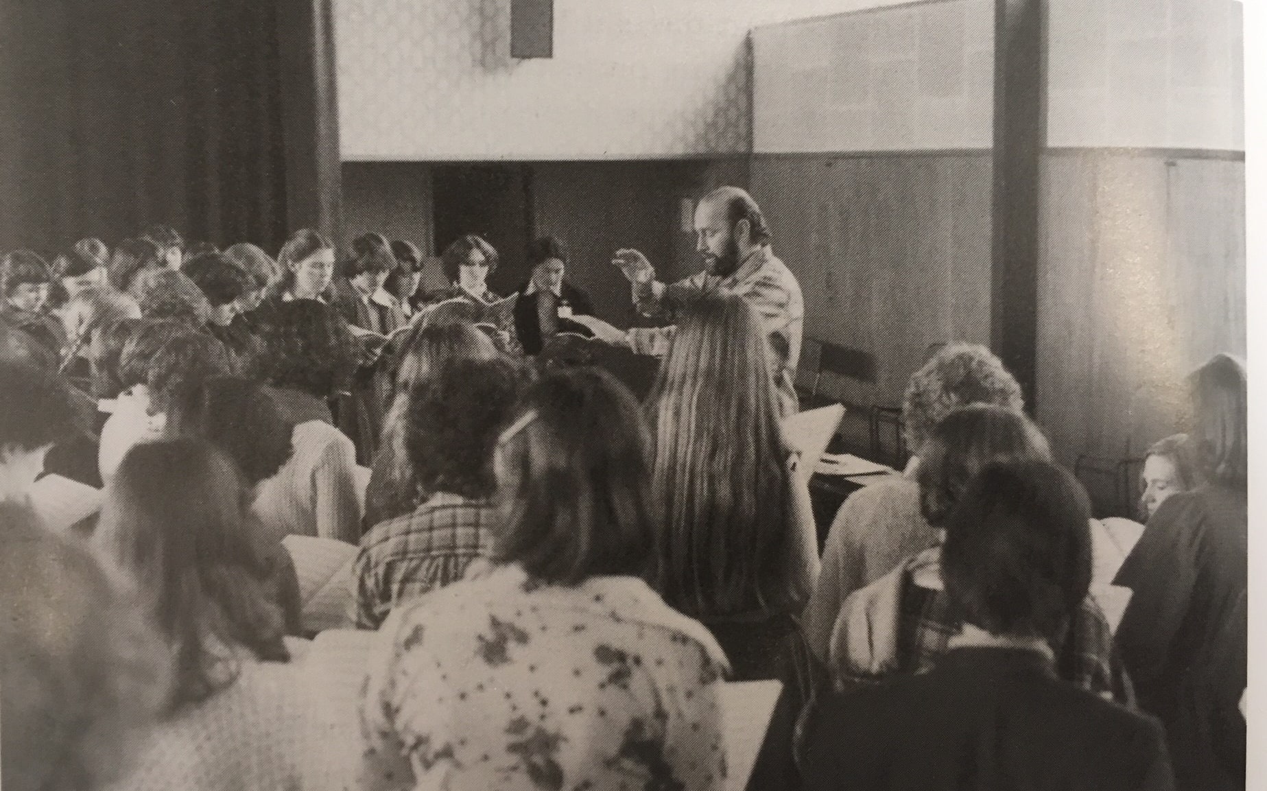 Dr Guy Jansen conducting the first rehearsal of the NZ Youth Choir in 1979
