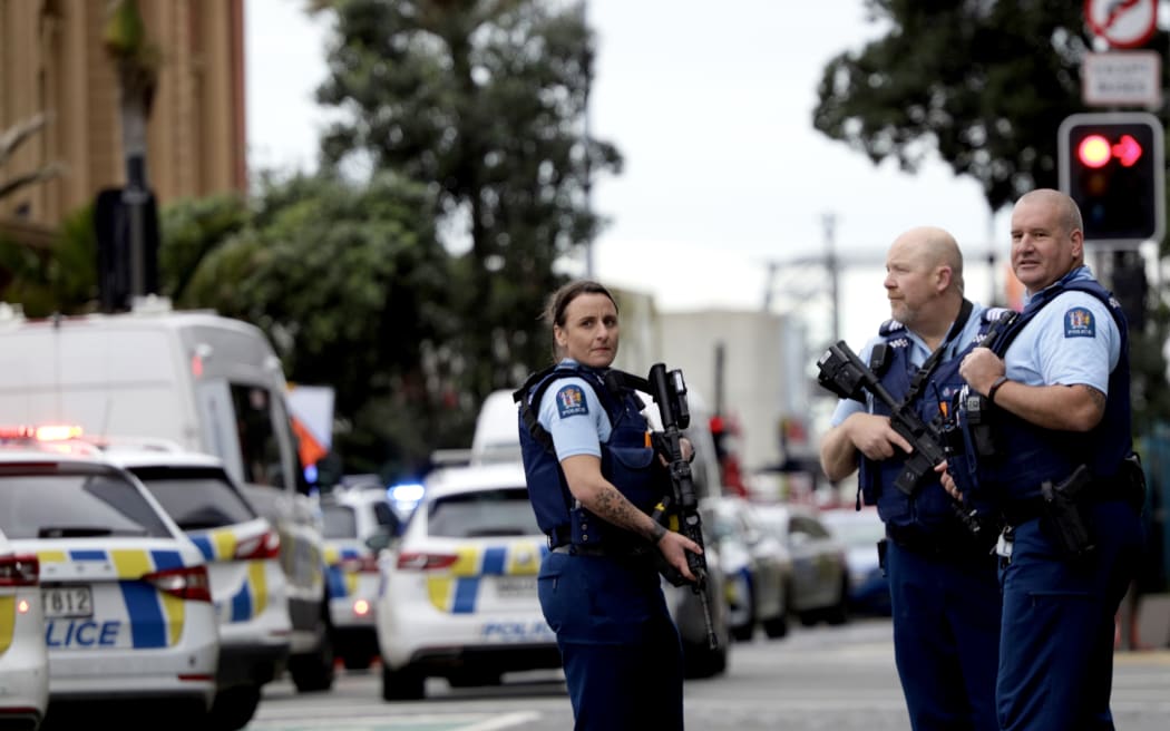 Should Volunteer Wardens Supplement Police In Downtown Auckland Rnz 