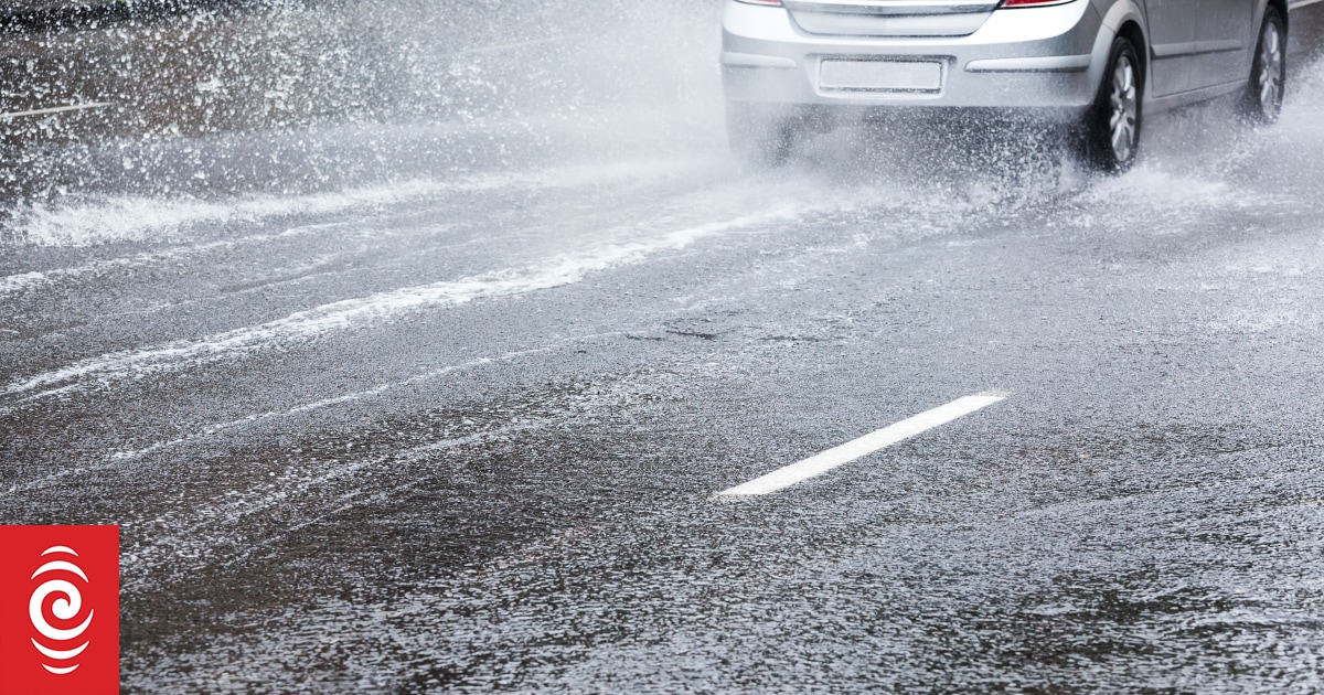 South Island motorists urged to take care with bad weather forecast