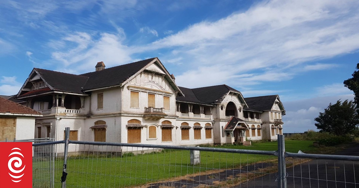 New Plymouth's historic Barrett Street Hospital Nurses' Home defiled by vandals - 'It's a sin' - Vimarsana News