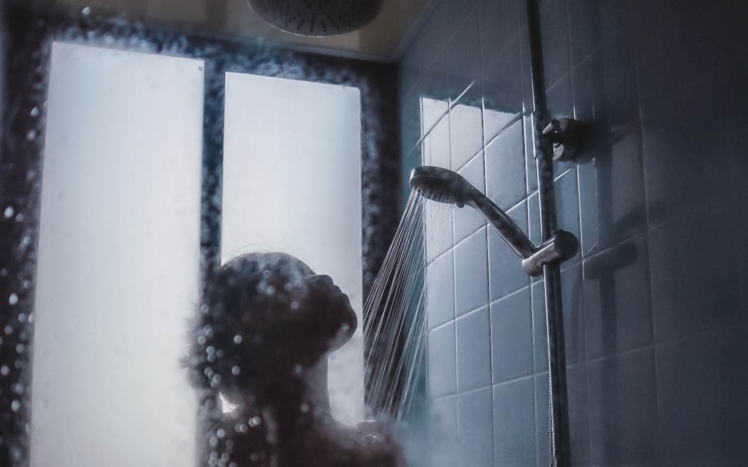 Put down the soap, you're showering too much, says top dermatologist RNZ