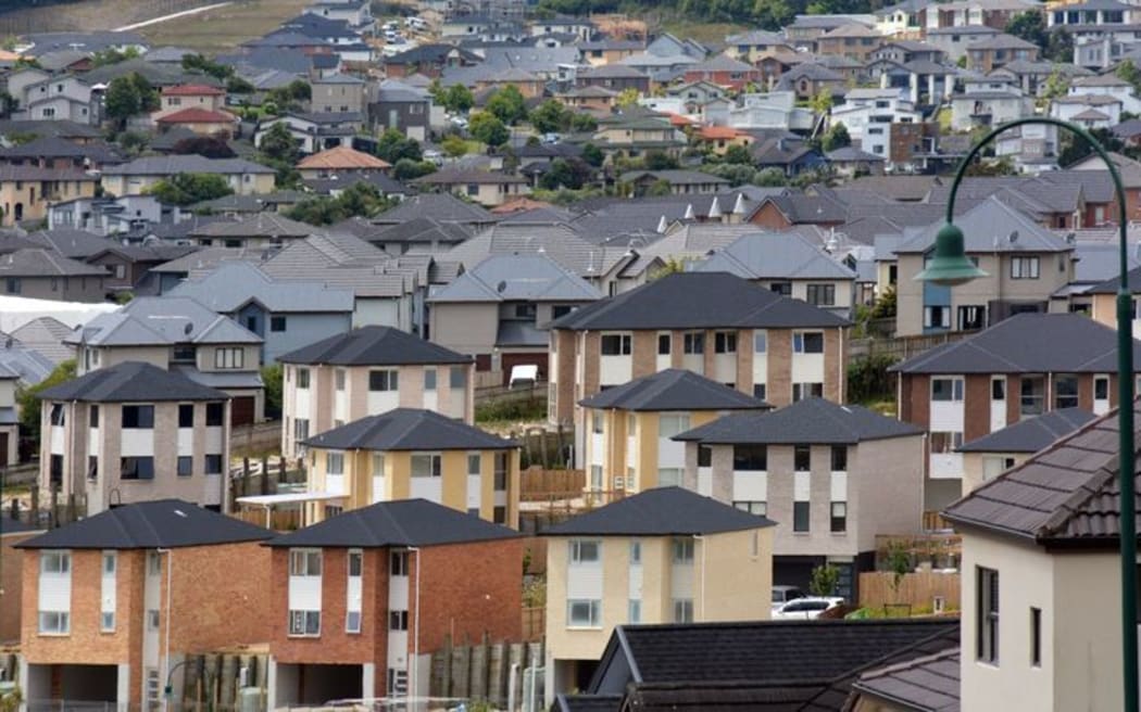 Auckland's housing crisis forecast to get worse | RNZ News