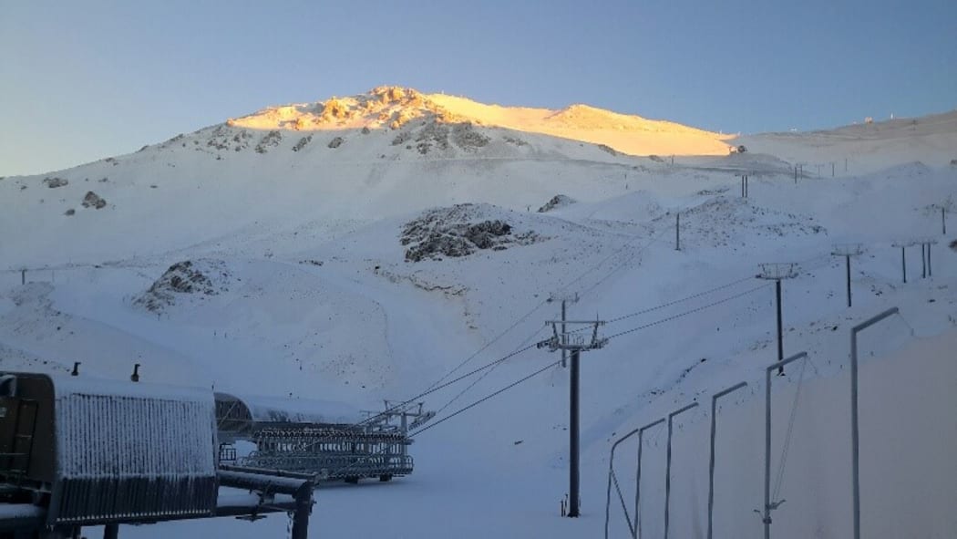 New Chair Lift For Mt Hutt Ski Field Rnz News