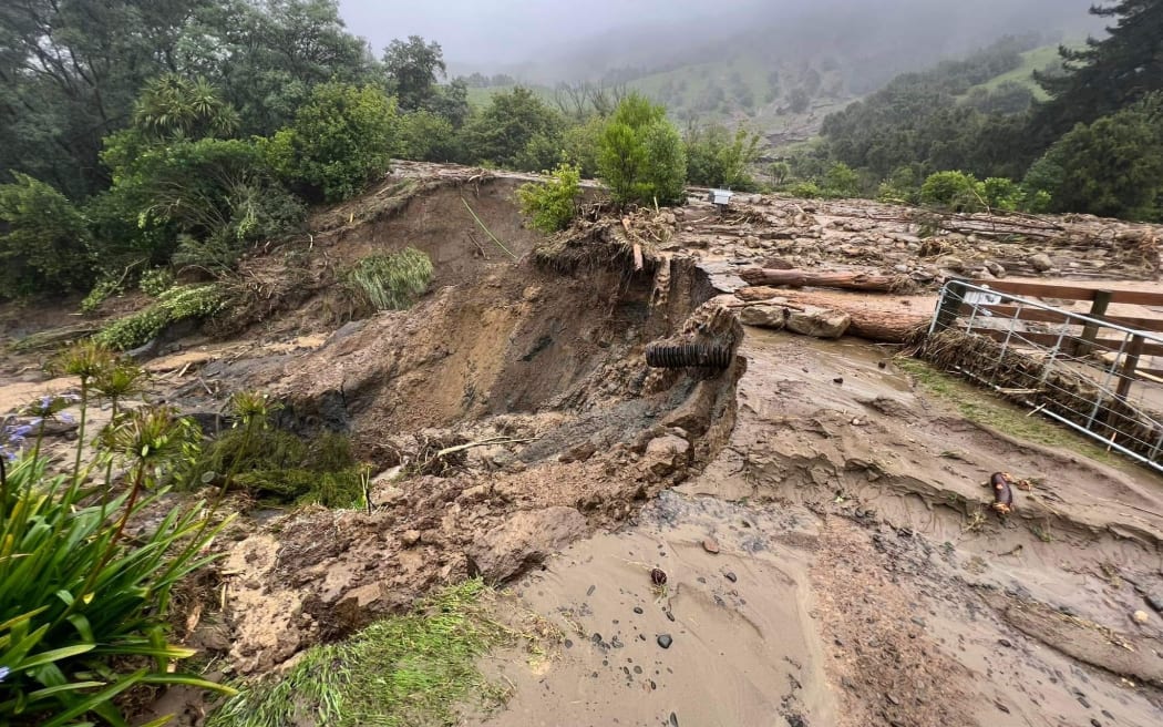 SH5 Napier-Taupō - Cyclone Gabrielle damage