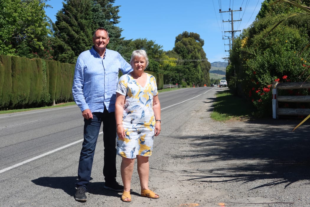 Battys Rd residents John and Wendy Gray this week asked the Marlborough District Council to reduce speeds along Battys Rd on behalf of their neighbours.