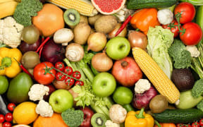 Many fresh vegetables and fruits.