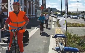 2 5km Dunedin cycleway officially opens