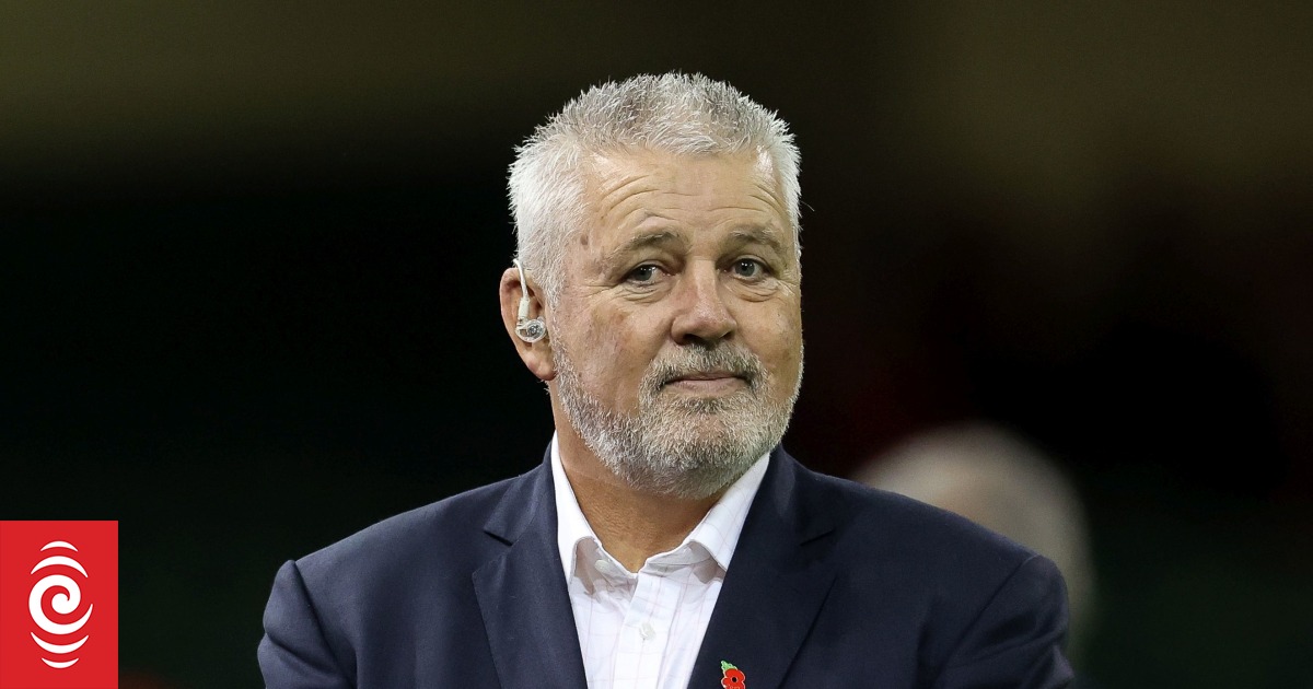 Gatland supports players but thinks strike will be avoided