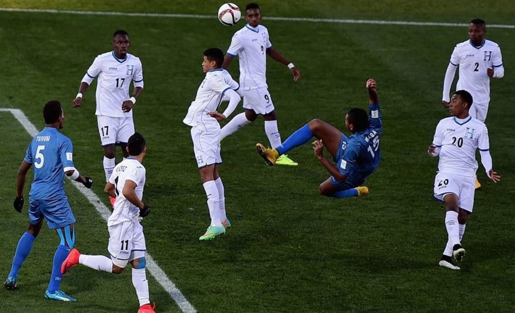 Saula Waqa scores Fiji's 2nd goal against Honduras in Christchurch.