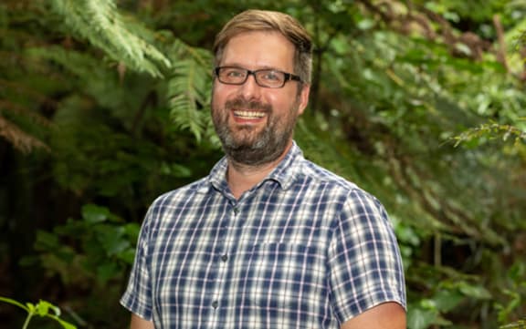 Deniz Ozkondaki, professeur agrégé et écologiste de l'eau douce à l'Université de Waikato