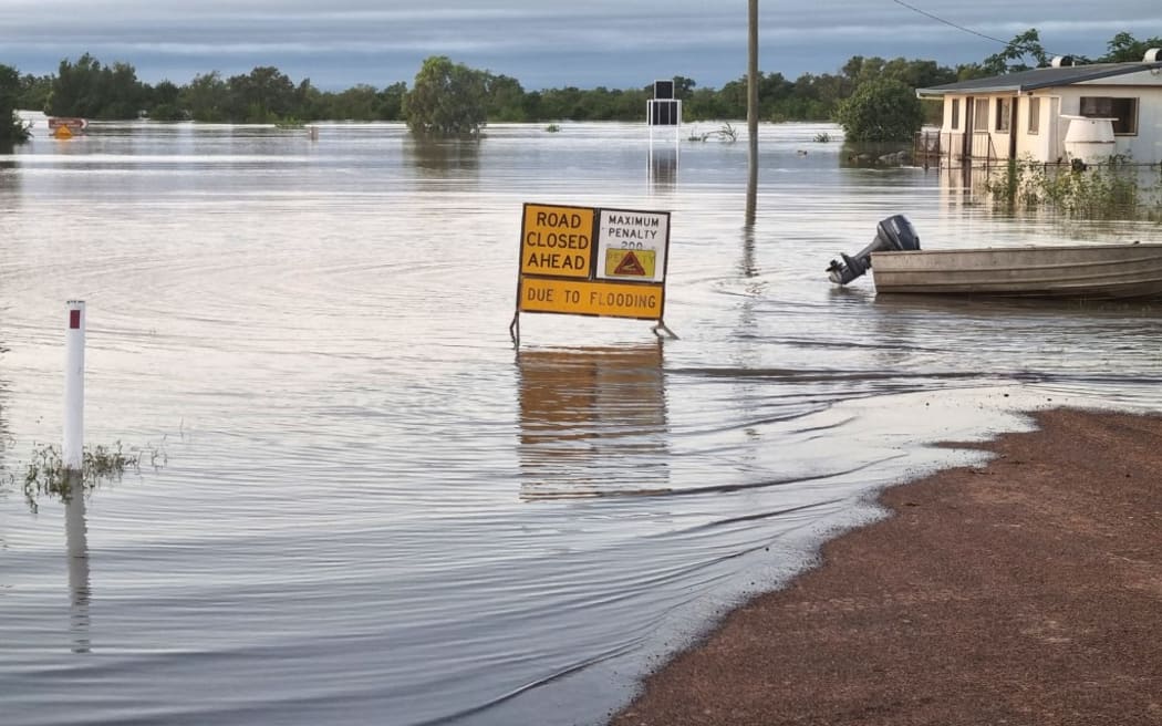 Recordbreaking Queensland flood peak predicted RNZ News