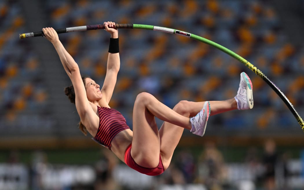 Eliza McCartney competing at the 2023 Brisbane Track Classic