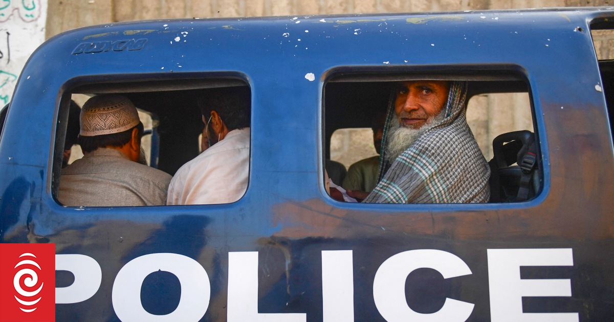 Deportation drive sparks 'sense of panic' among Afghan refugees in Pakistan: UNHCR - Vimarsana News