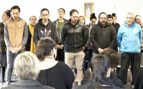 Students and supporting whanau gather at the start of He Reo Aratau Certificate in Te Reo and Tikanga Māori.  The course is run by Wintec and focuses on the distinctive dialect of Waikato-Tainui.