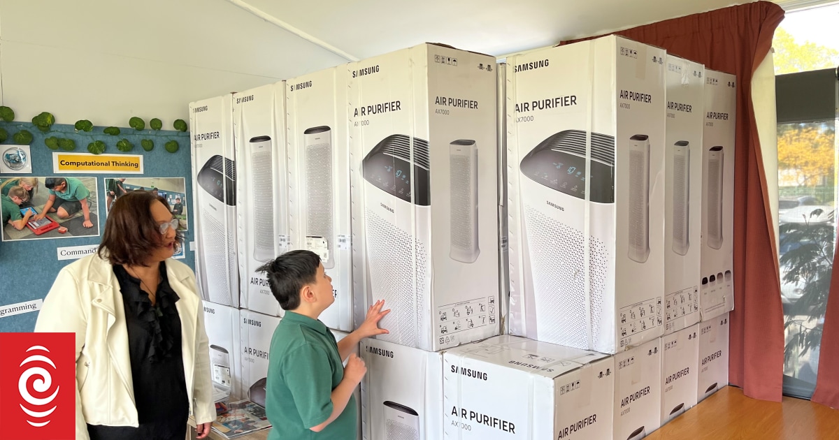 Donated air purifiers hoped to help asthmatics deal with Bromley's 'putrid smell' - Vimarsana News
