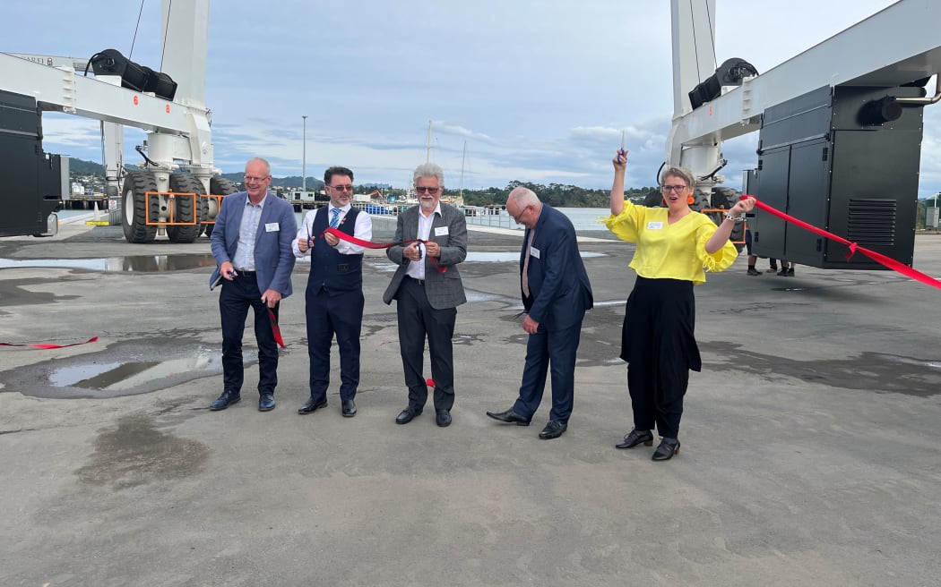 The Oceania Marine new Superyacht haul out and refit facility officially opened in Whangarei.  Mayor of Whangarei Vince Cocurullo and MP Emily Henderson assist with the cutting of ribbon.