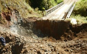 Dug up highway near PNG LNG project gas plant