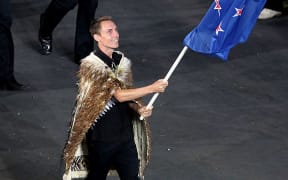 Nick Willis leads the New Zealand team in the opening ceremony at the London Oympics in 2012.