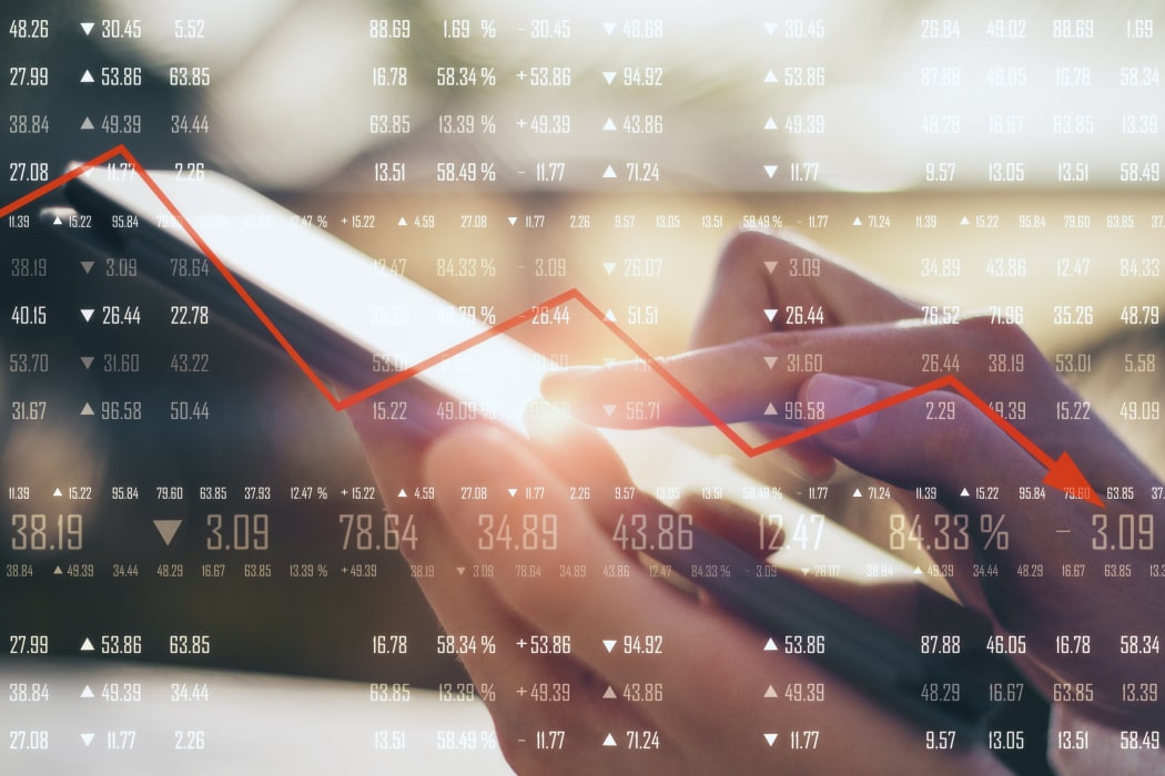 'Real recession' still to come although economy could be in one already - economist | RNZ News