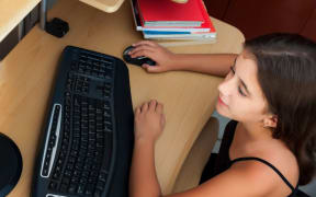 The government wants to let children enrol in online-only schools instead of going to regular schools.