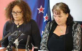 Lois Tolley's aunt, Lorraine Duffin, and mother Cathrine MacDonald, speak to reporters.