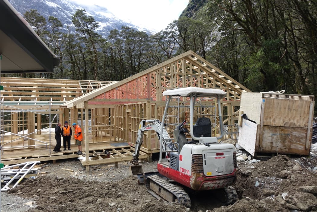 The new Mintaro Hut under construction on the Milford Track.