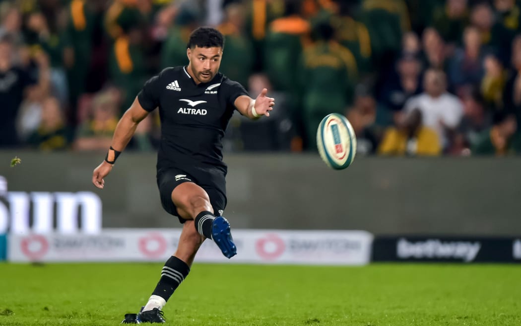 Richie Mo’unga of New Zealand during the test against Springboks 2022.