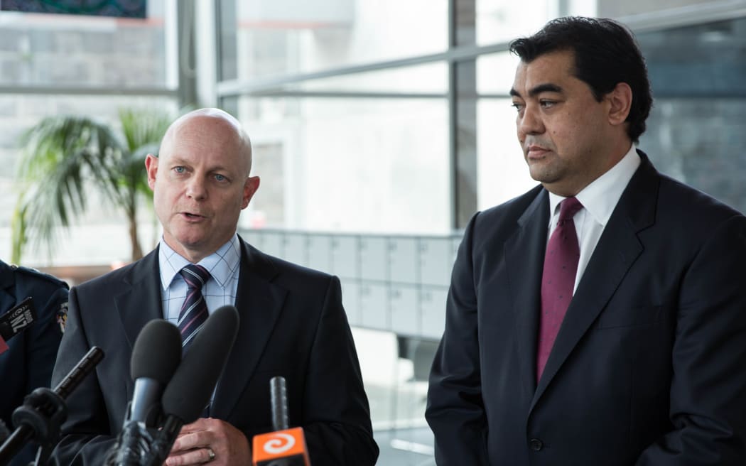 Corrections chief executive Ray Smith (left) and Serco Asia Pacific chief executive Mark Irwin.