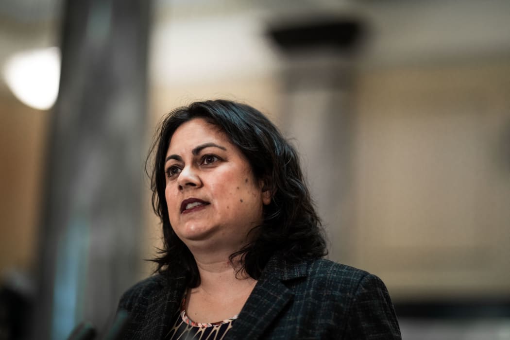 Covid19 NZ to stay in orange traffic light setting RNZ News