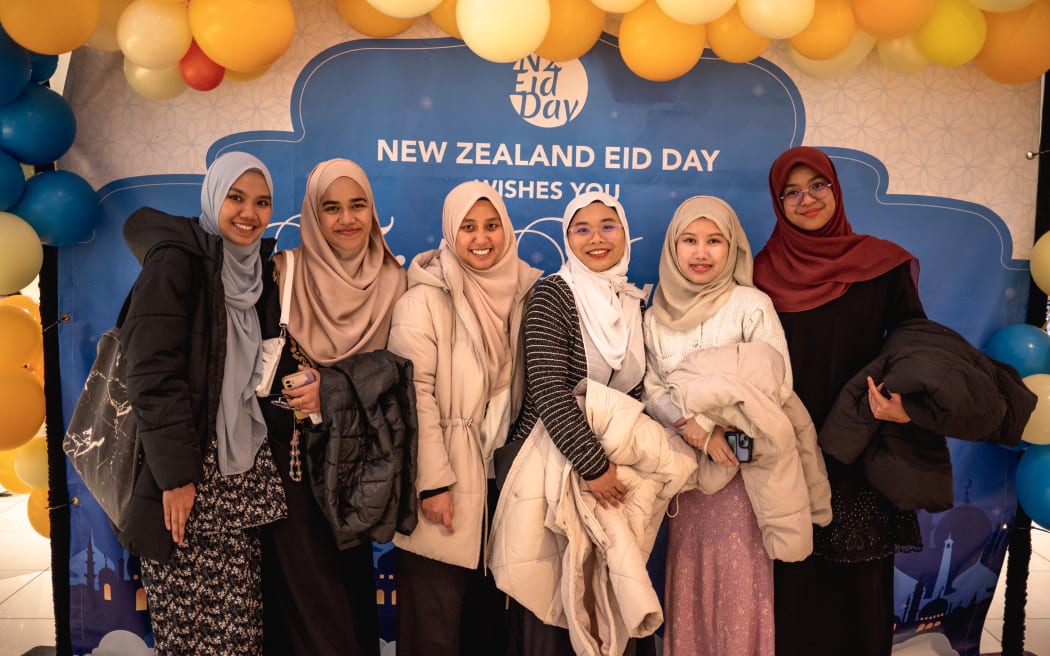 Début juillet, les visiteurs assistent à un festival de l'Aïd Al-Adha au musée de l'armée de l'air dans le quartier Wigram de Christchurch.