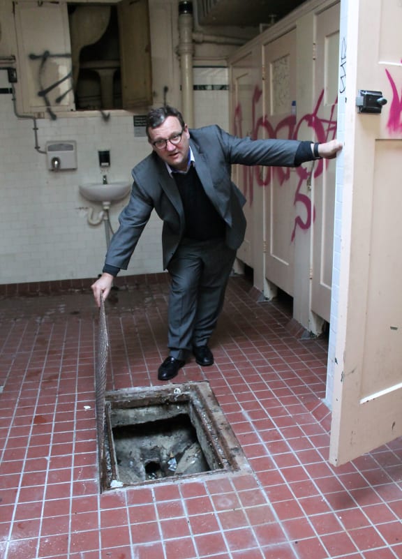 Lifting the lid Auckland's heritage toilets A Gallery from New