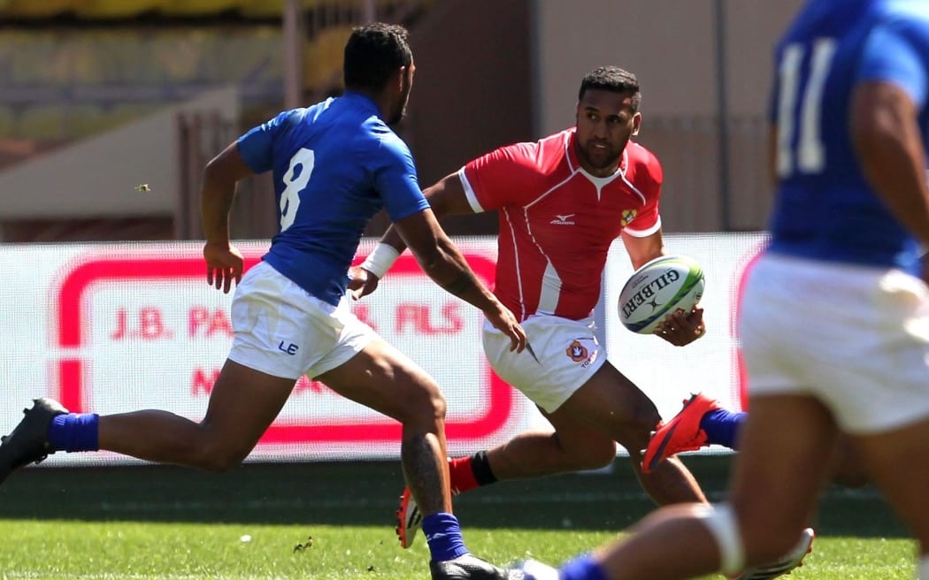 Former Wallabies winger Cooper Vuna was unable to inspire Tonga to success at the Monaco Sevens.