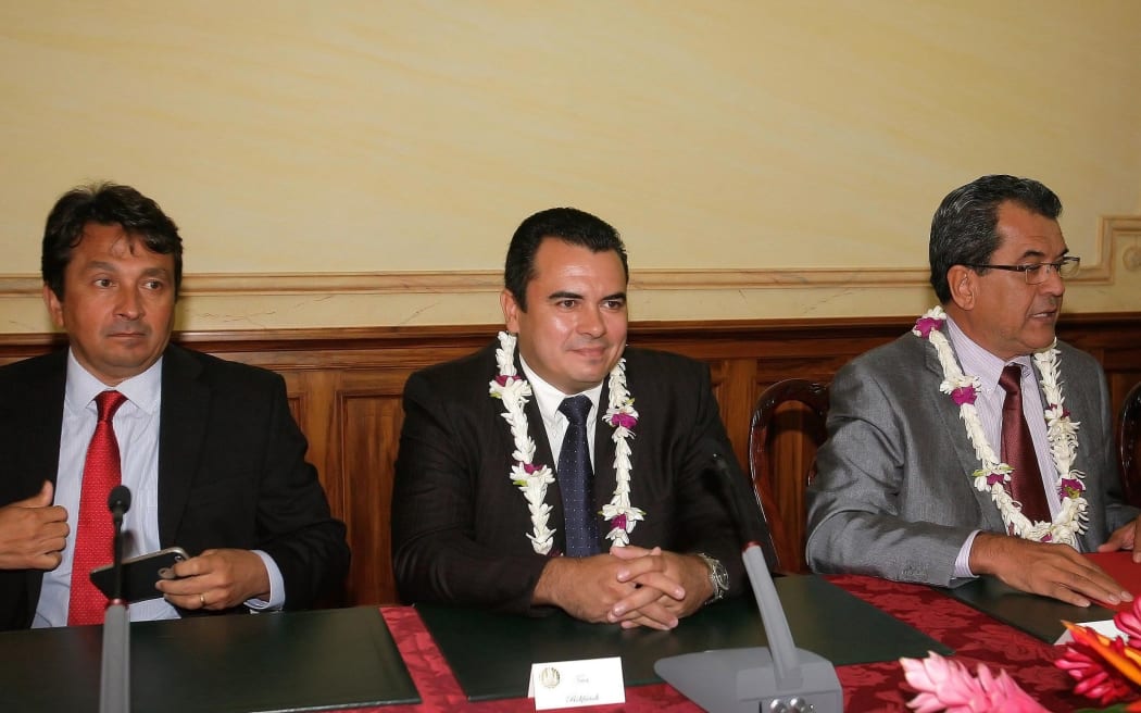 Nuihau Laurey, Teva Rohfritsch and Edouard Fritch of the French Polynesian government