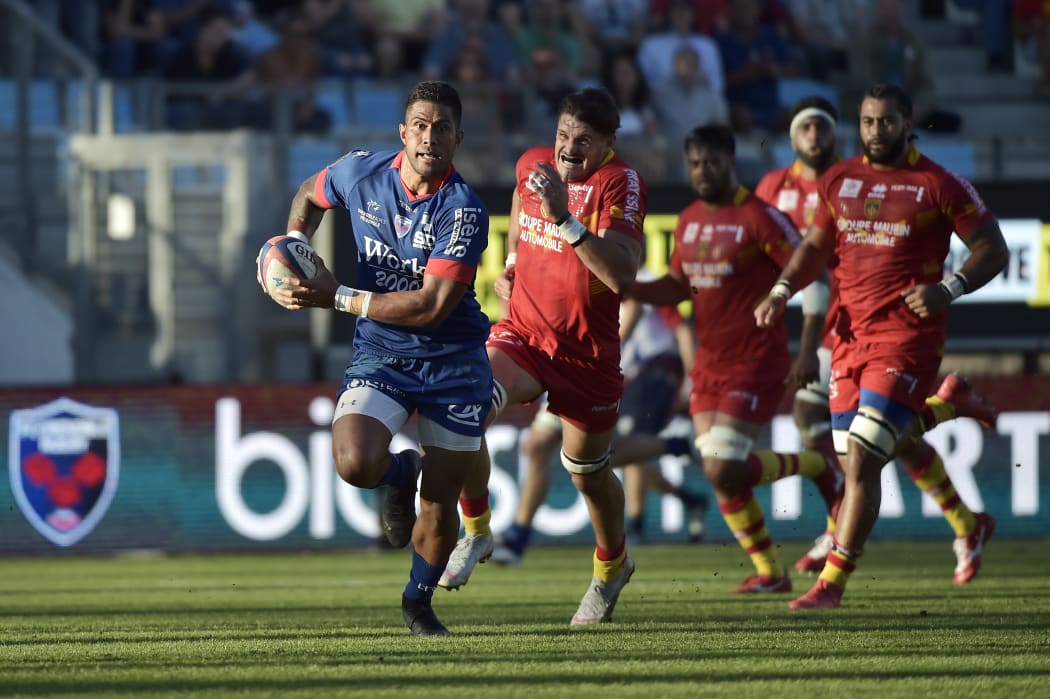 Grenoble's Alaska Taufa breaks away during a French Top 14 match against Perpigan in September.