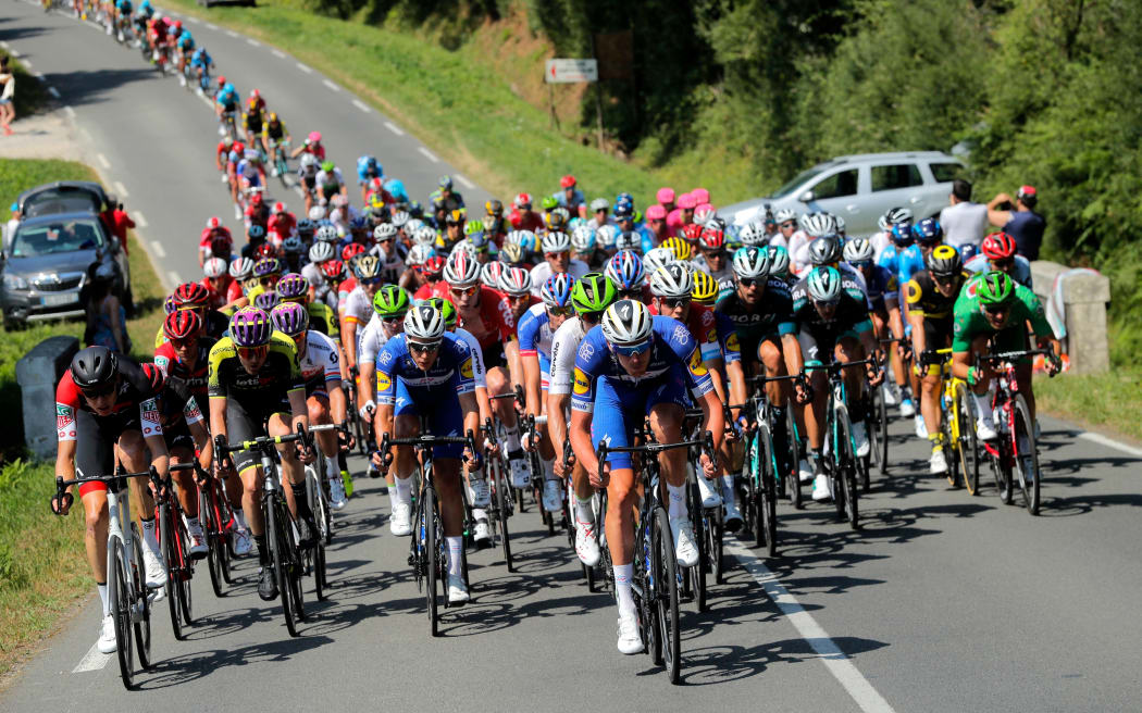 tour de france holland america competition